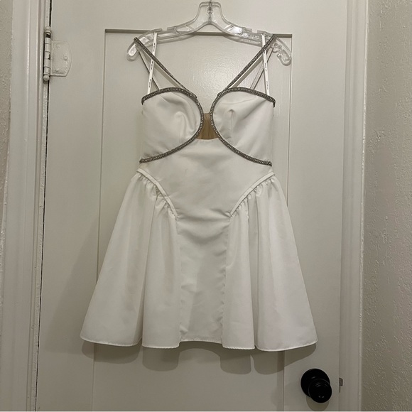 Self Portrait Crystal Embellished Diamante Taffeta Mini Dress in White - Size 2 - Picture 5 of 16